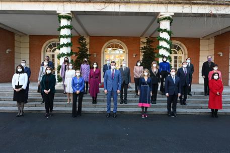 28/12/2021. Current composition of the Council of Ministers. The President of the Government of Spain, Pedro Sánchez, and the rest of the me...